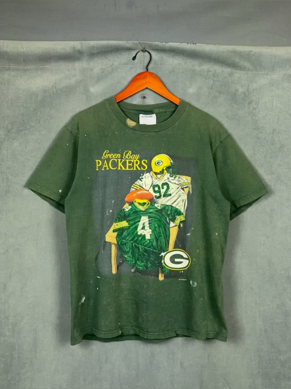 Vintage Green Bay Packer t shirt Mens Size Large Faded Green Worn in Distress
